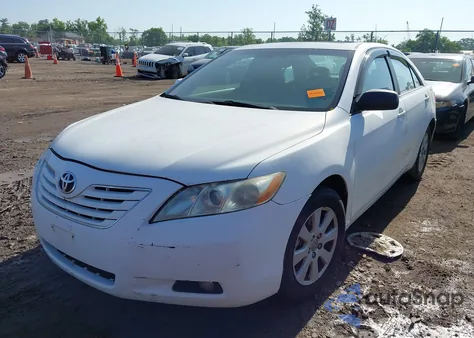 2008 Toyota Camry Xle z USA, uszkodzony, nr VIN 4T1BE46K58U780362